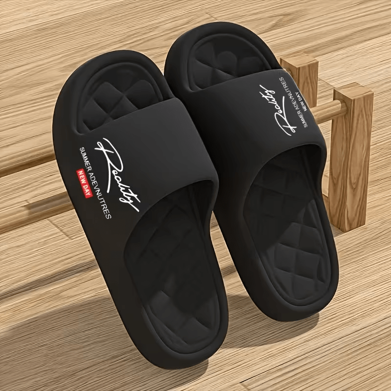  New Men's Slippers with E...